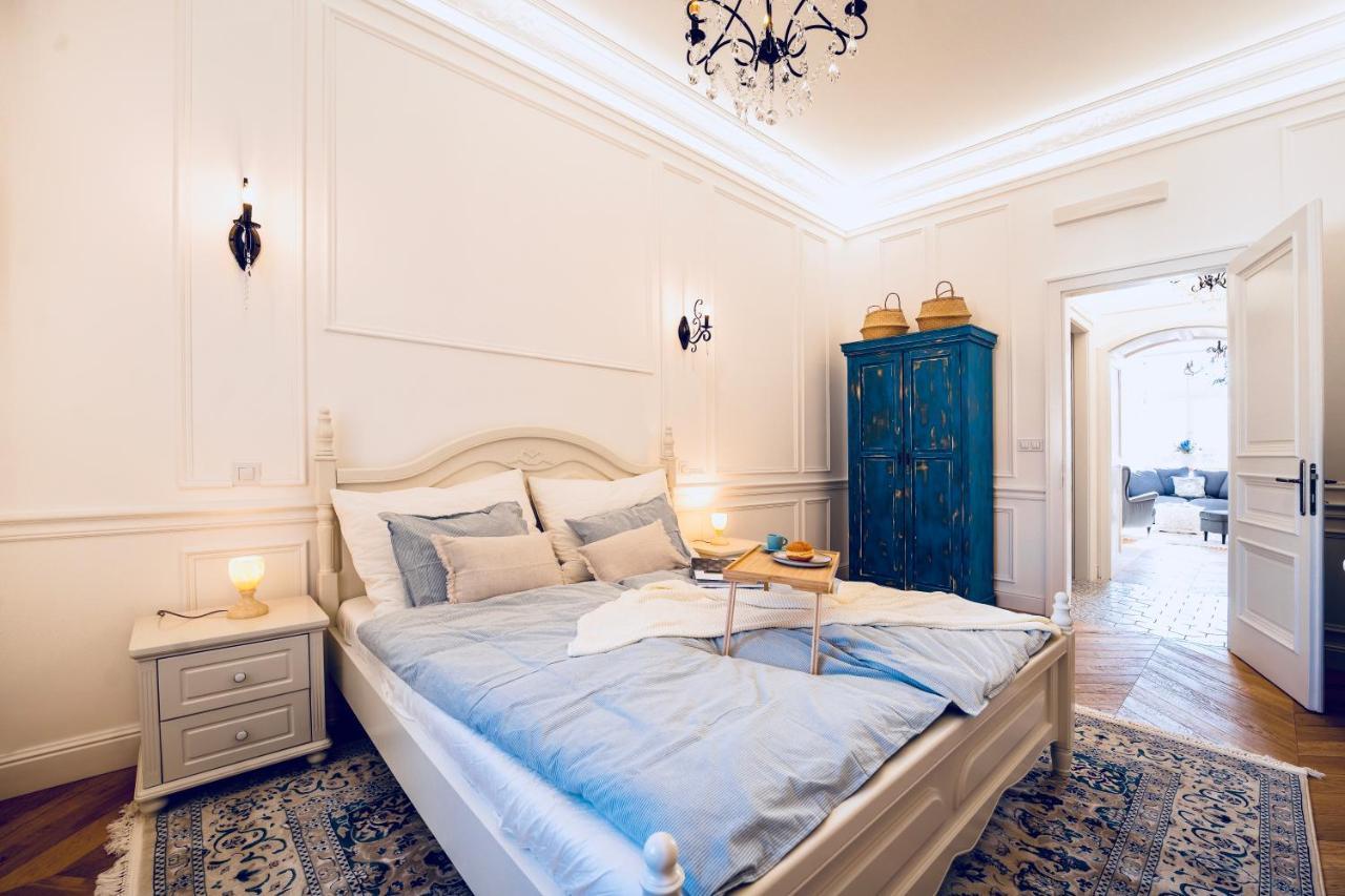 Apartamento Charme De Provence In *